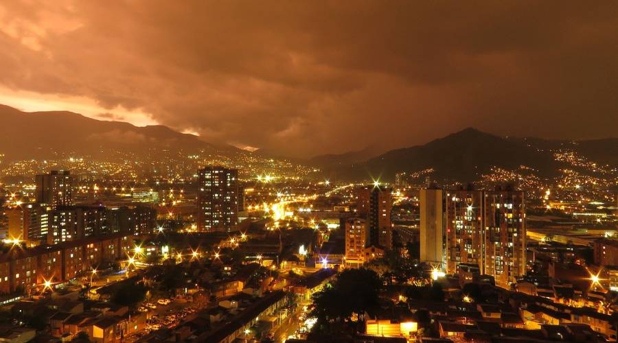 Evalúa con éxito tus opciones de inversión finca raíz en Medellín 